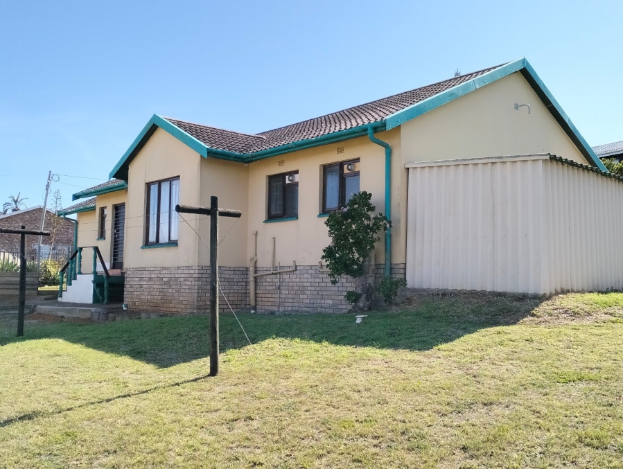 3 Bedroom Property for Sale in Dana Bay Western Cape